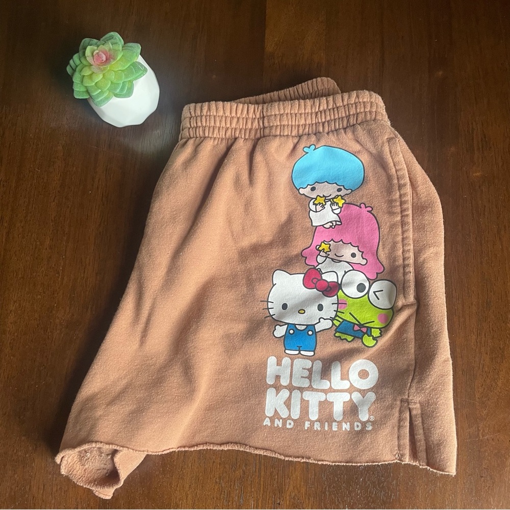 Sanrio Hello Kitty & Friends Elastic Waist Graphic Brown Shorts Size Medium